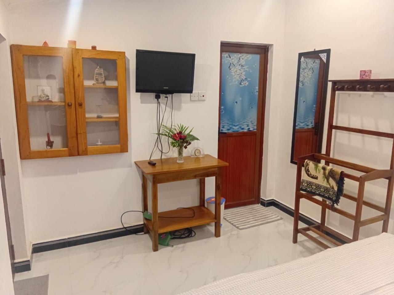 Upali'S Place Канди Екстериор снимка
